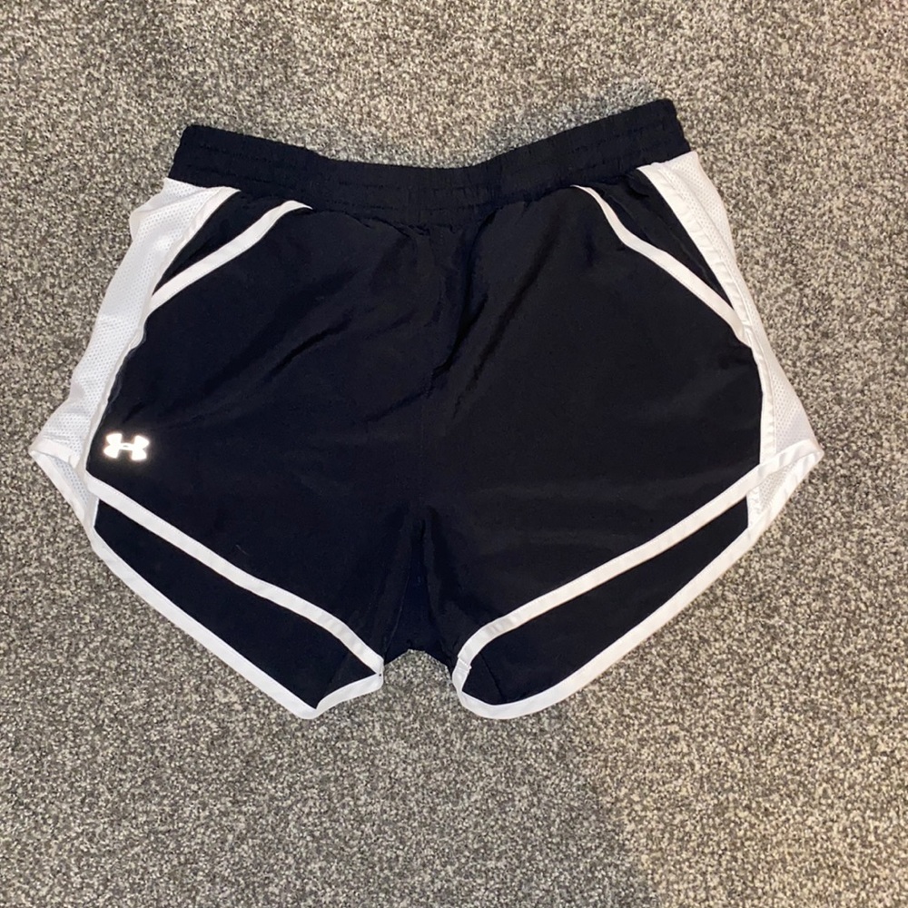Size Small Under Armour Womens shorts